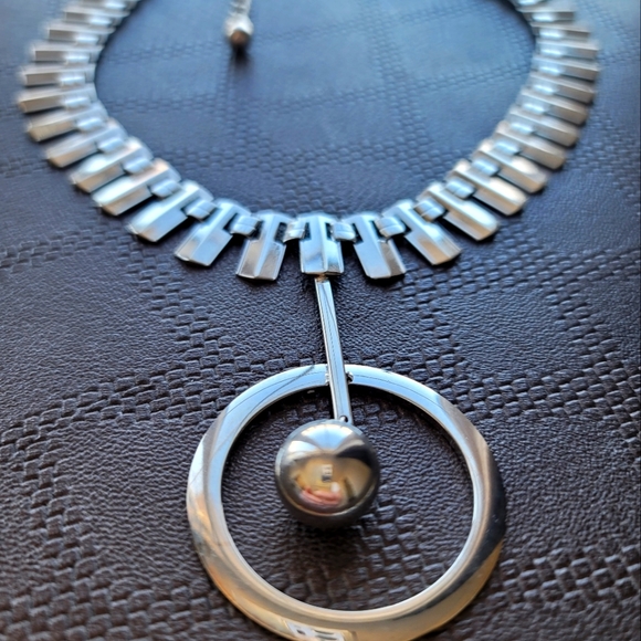 RARE FIND Vintage 1950-1960s Atomic Modernist Industrial Silver tone Choker - Picture 6 of 11